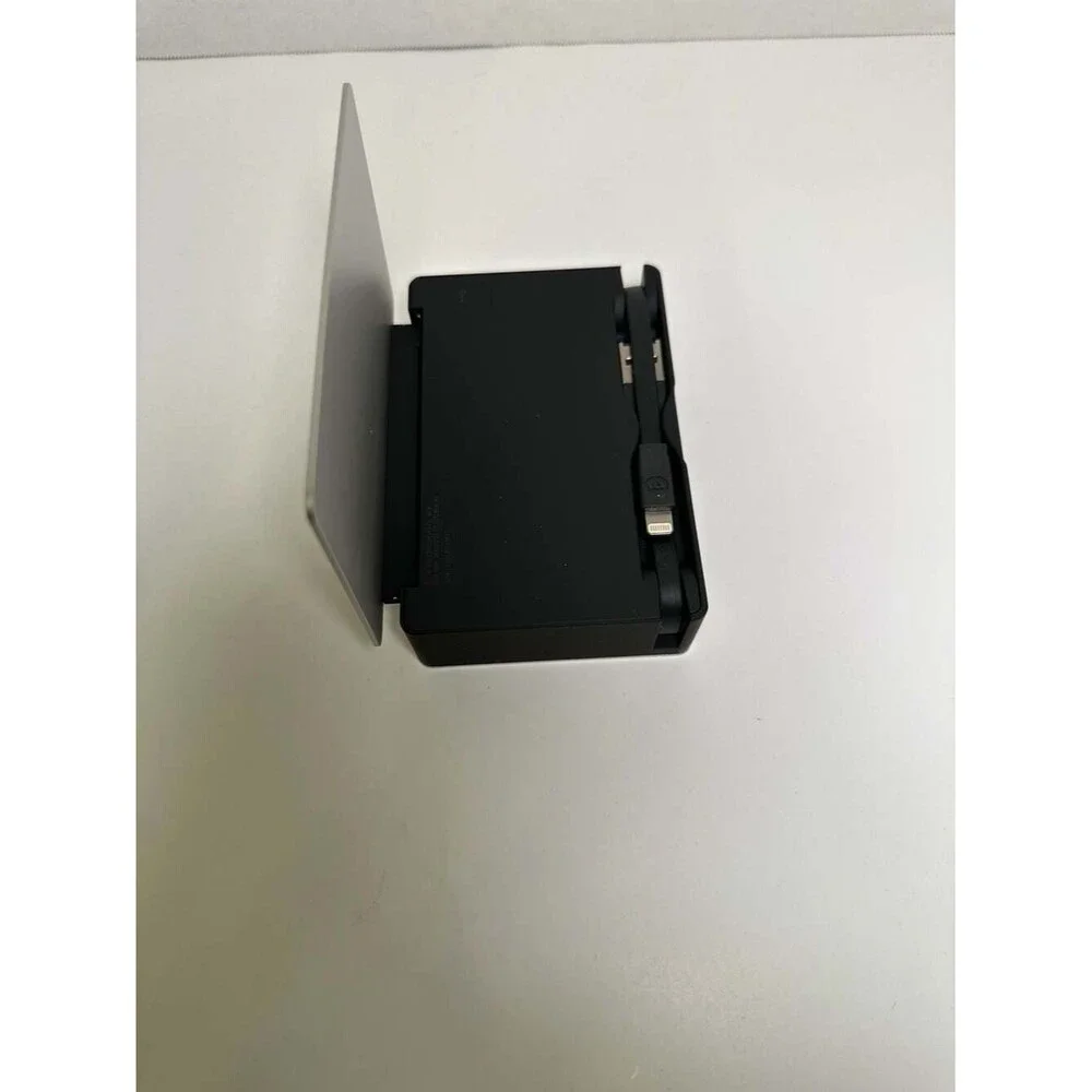 Mophie Powerstation Plus 8X Quick-Charge external battery & Lightning Connector